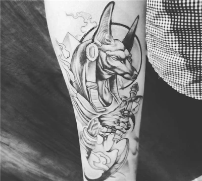 Tatuatge fet amb espurna